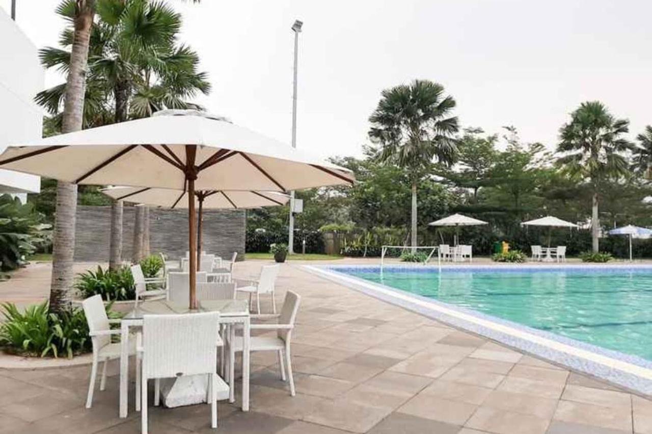 Barata Hotel Near Bandara Soekarno Hatta Tangerang Eksteriør billede